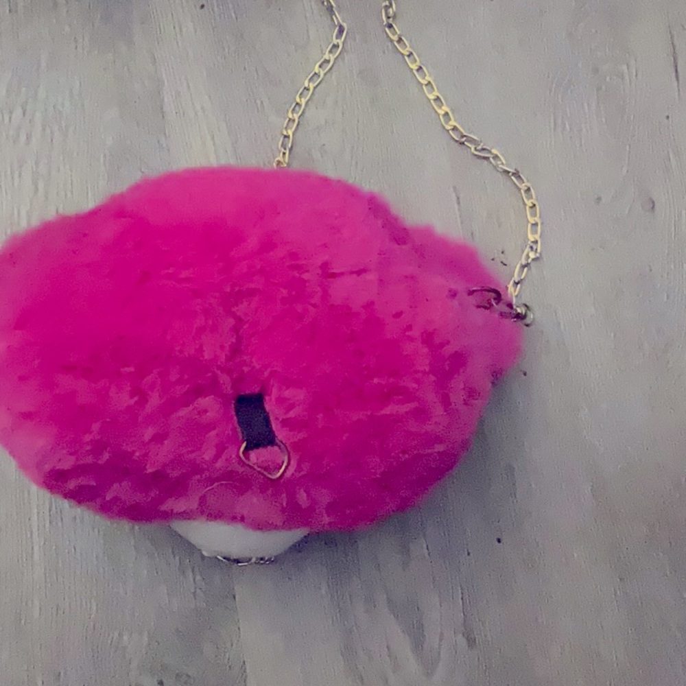 Pink bear purse - Picture 3 of 4